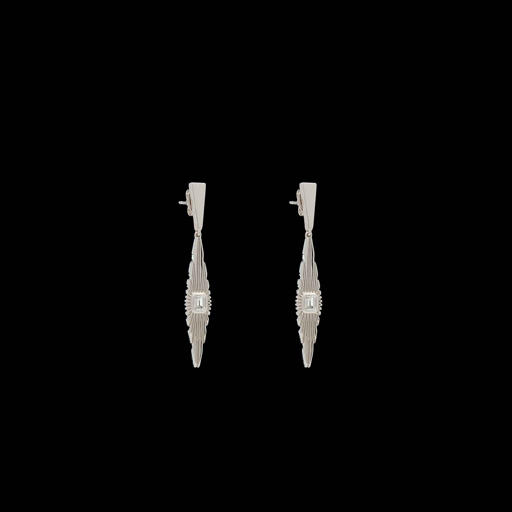 Ray Of Light Medium Drop Earrings Silver