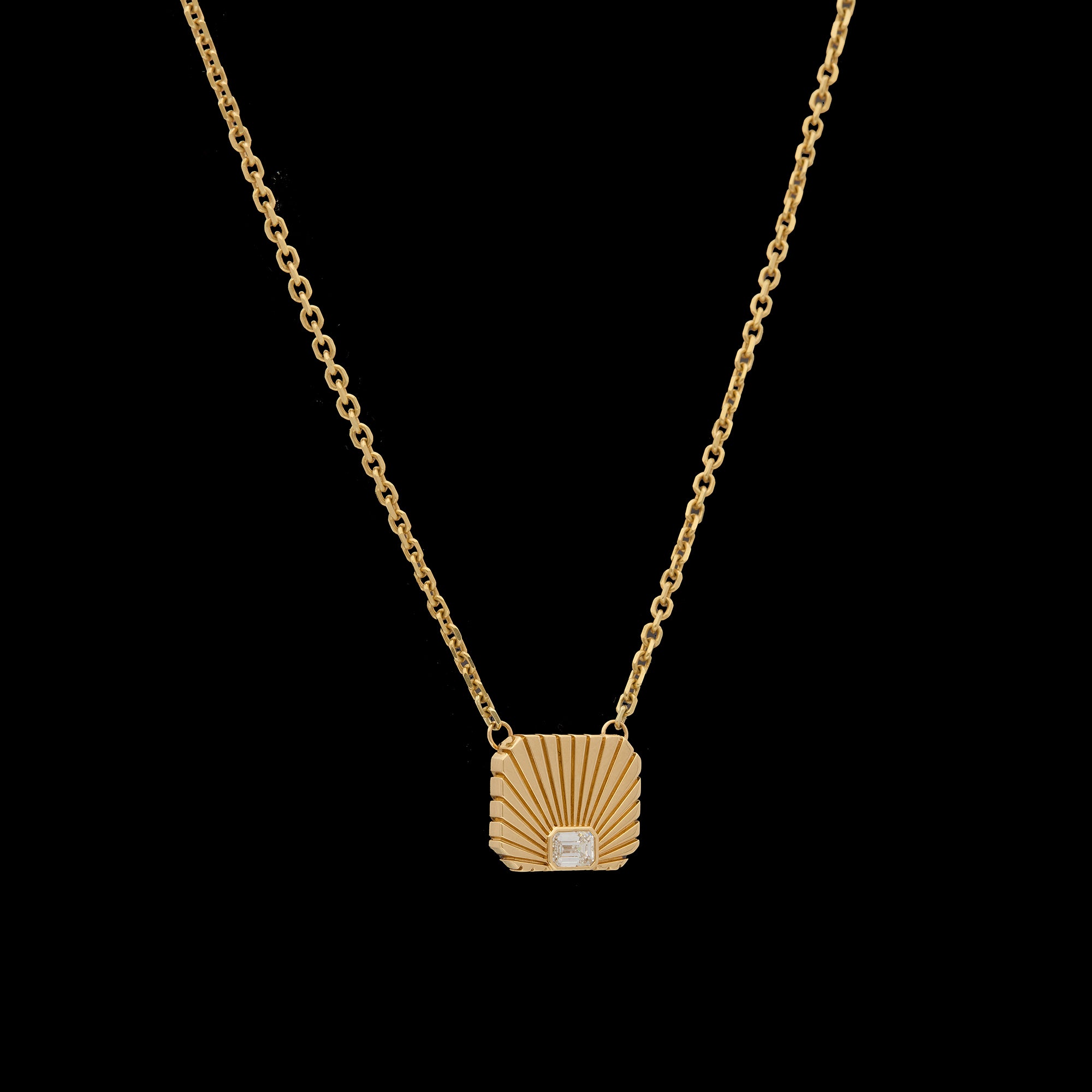 Ray of Light Solitaire Necklace Gold